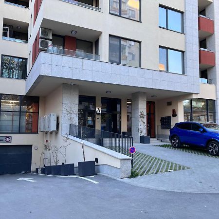 A-Brilliant, New! Spacious & Modern Apartment In Varna Whit Garage Экстерьер фото