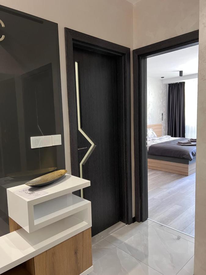 A-Brilliant, New! Spacious & Modern Apartment In Varna Whit Garage Экстерьер фото