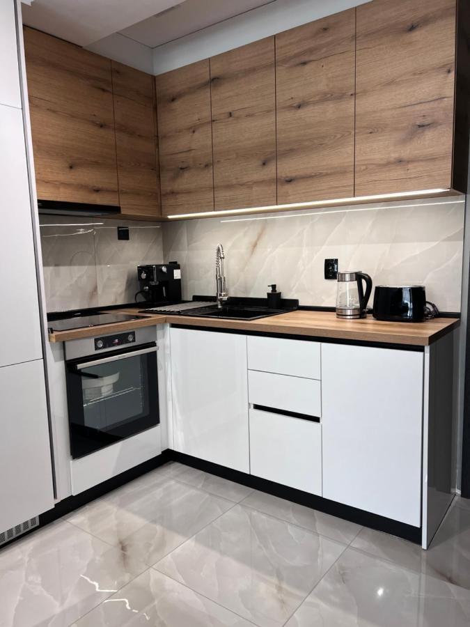 A-Brilliant, New! Spacious & Modern Apartment In Varna Whit Garage Экстерьер фото