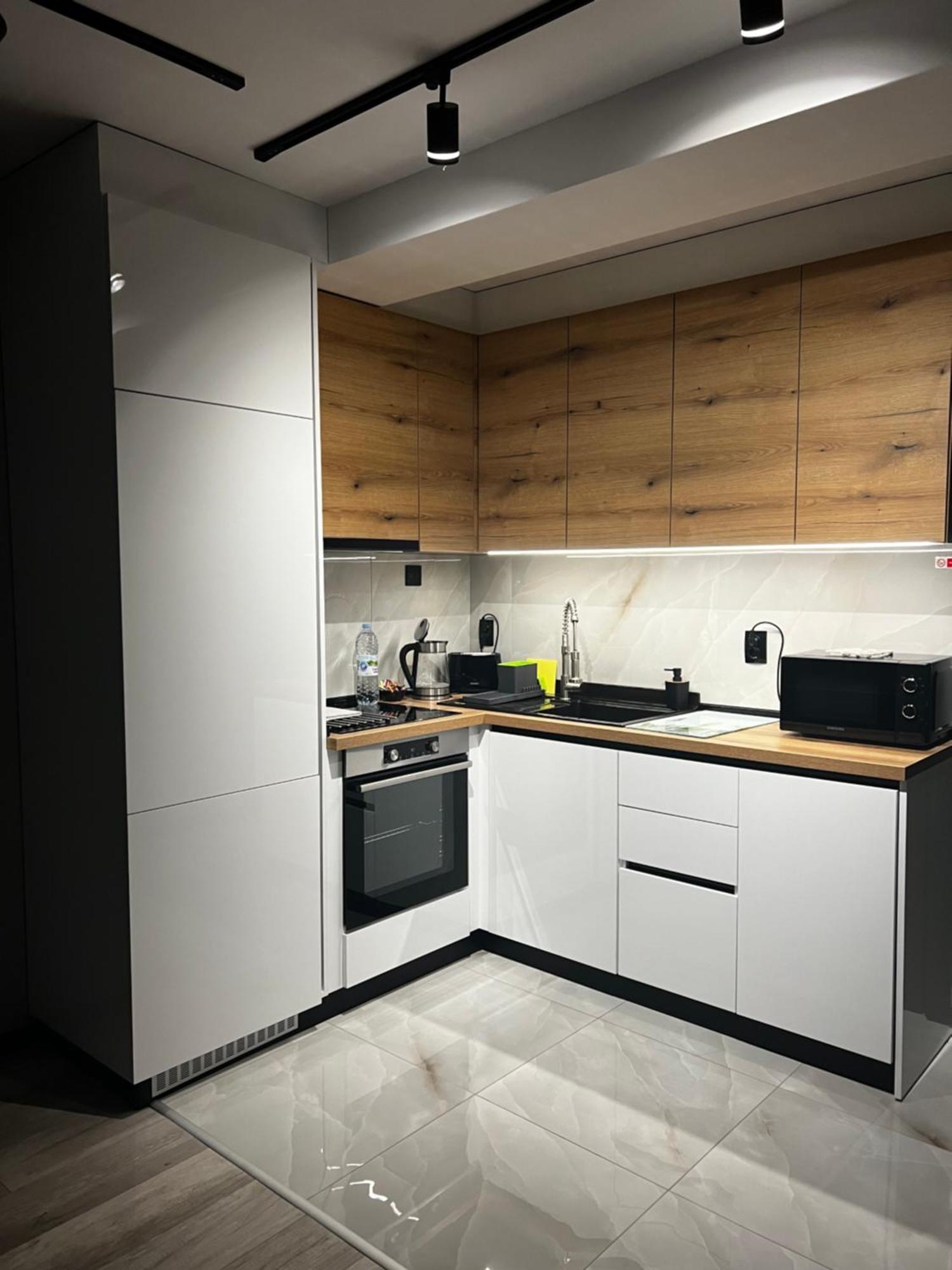 A-Brilliant, New! Spacious & Modern Apartment In Varna Whit Garage Экстерьер фото