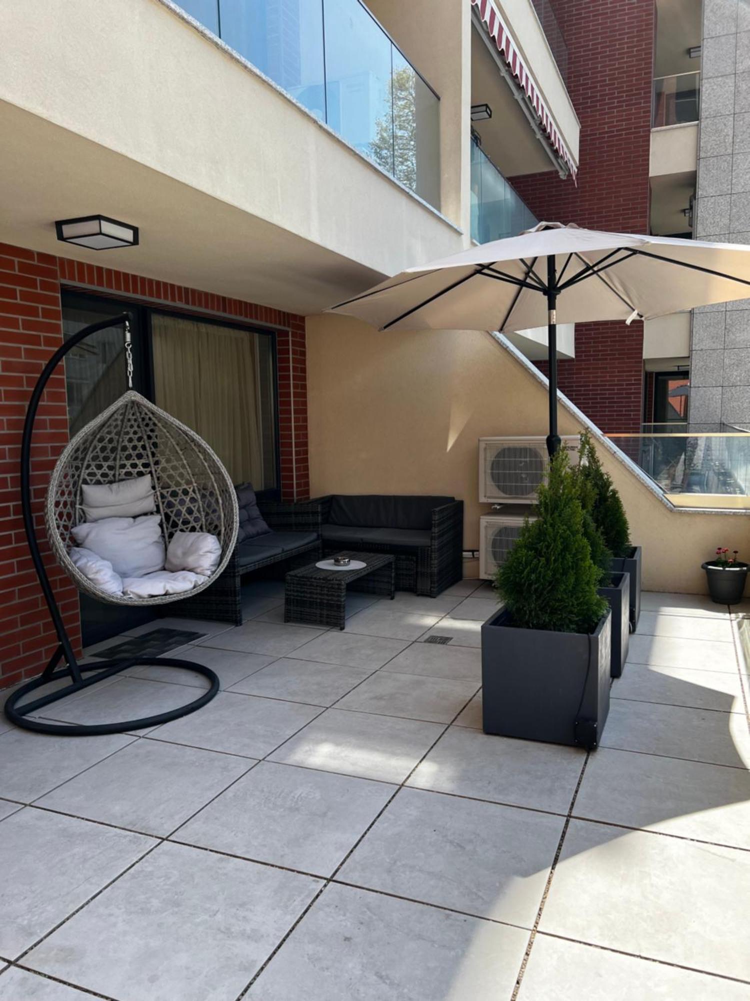 A-Brilliant, New! Spacious & Modern Apartment In Varna Whit Garage Экстерьер фото
