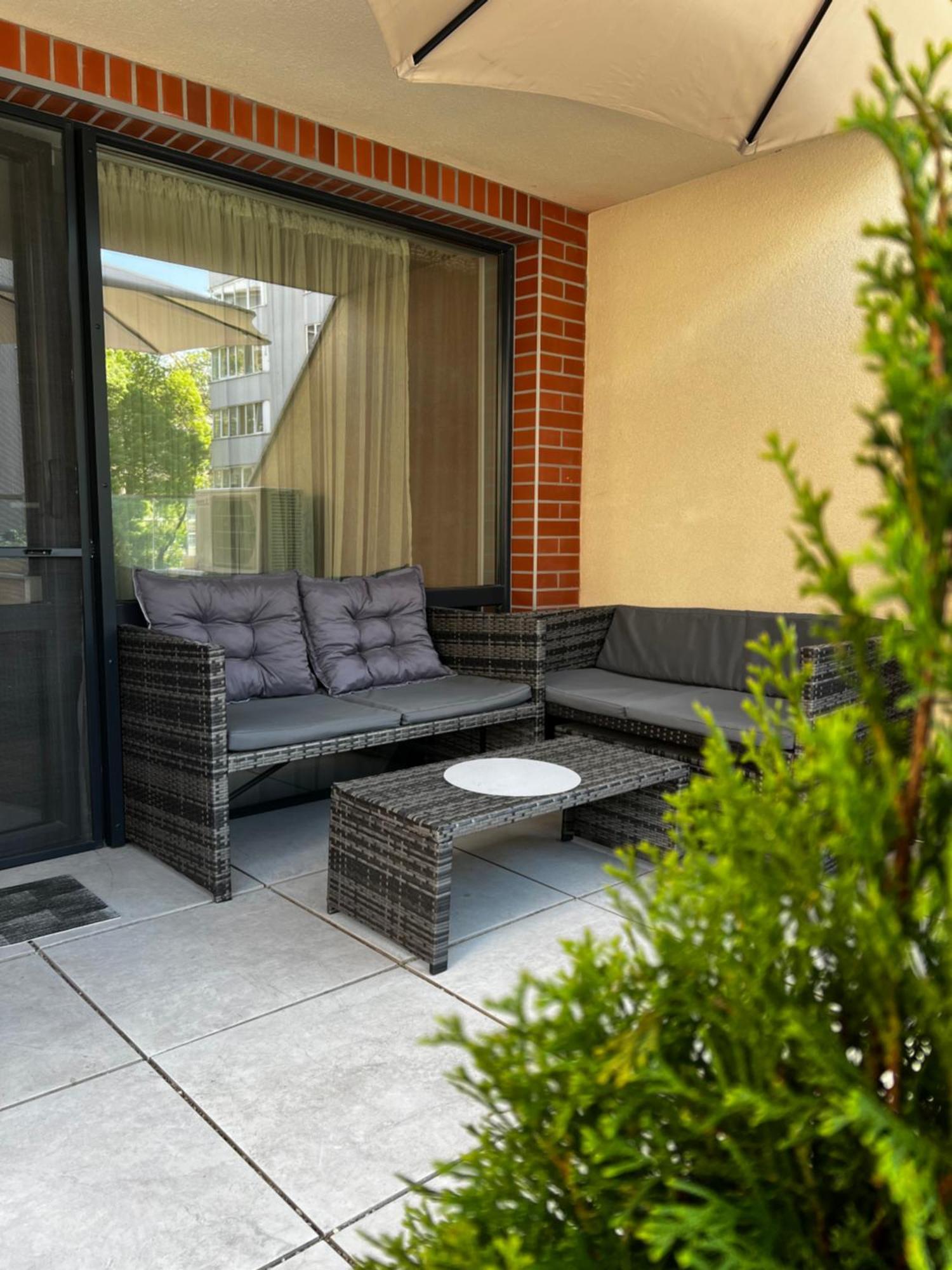 A-Brilliant, New! Spacious & Modern Apartment In Varna Whit Garage Экстерьер фото
